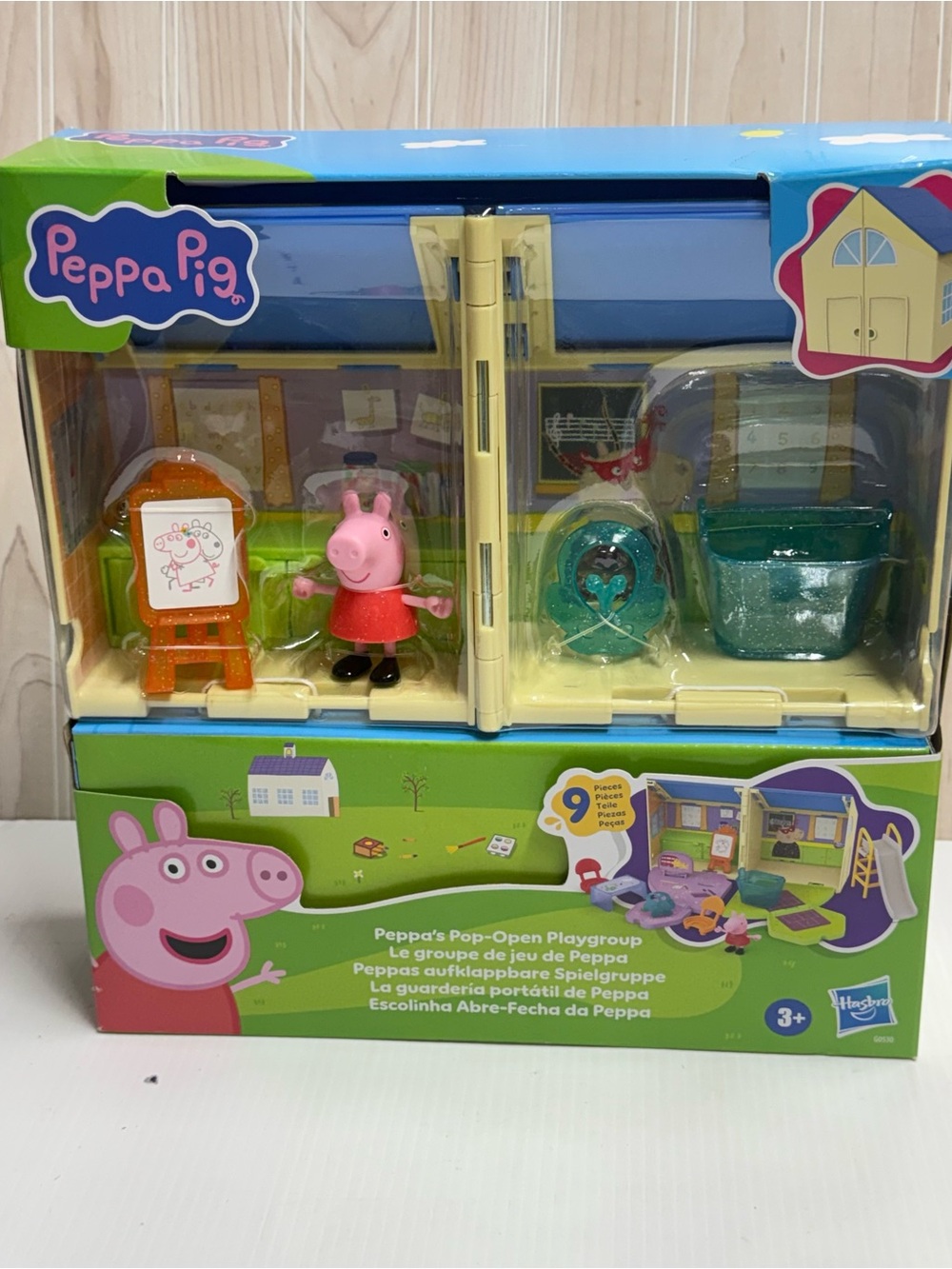 Peppa Pig Playgroup Playset – Pink, Green, Blue